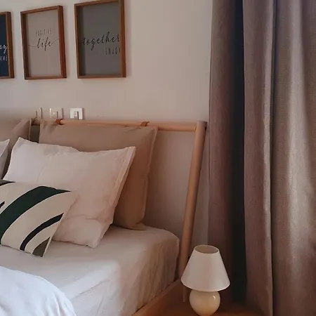 Apartma Center *