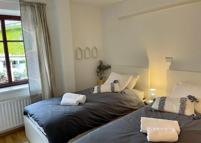 Apartma Center * 보베츠